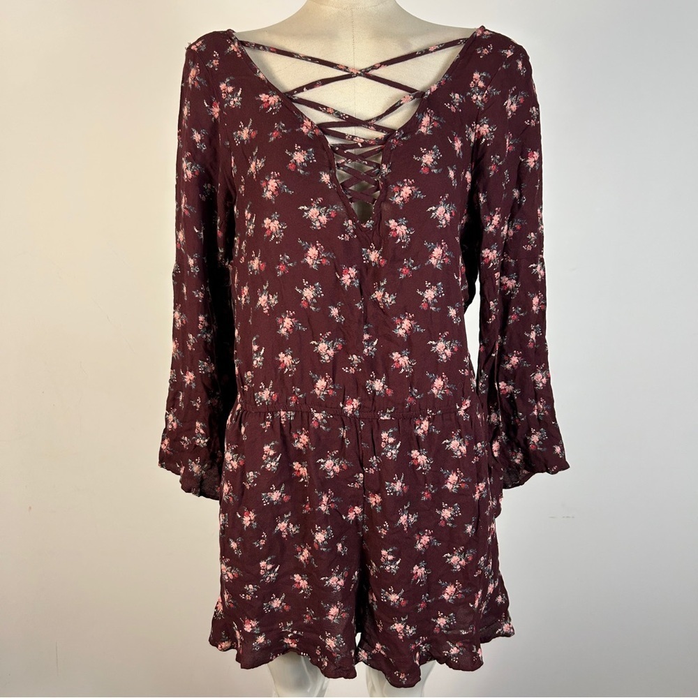 ❤️ American Eagle Outfitters Floral Burgundy Romper M